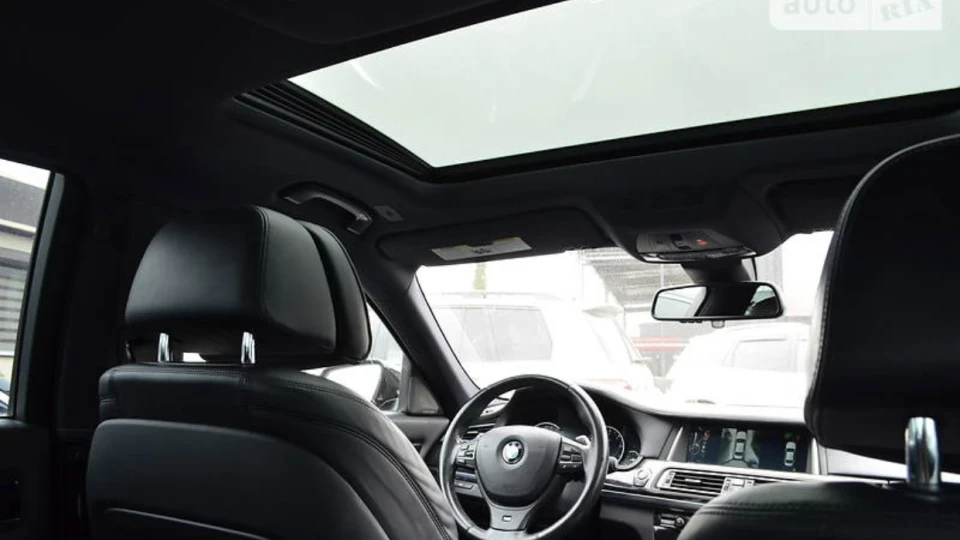 BMW 7 series 4.4 biturbo 2