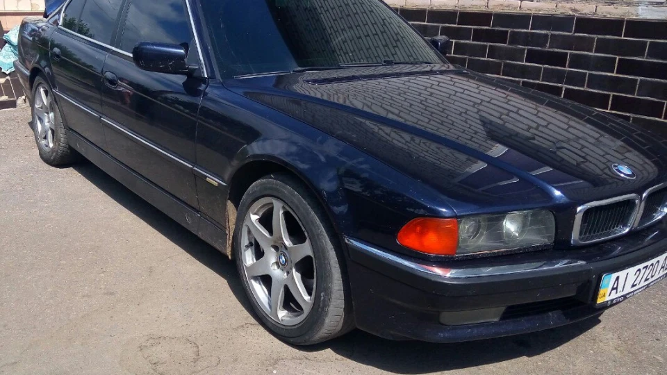 BMW 7 series 728 Франкінштейн