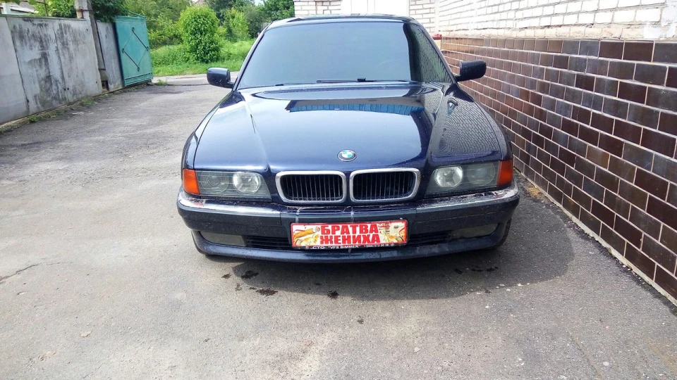 BMW 7 series 728 Франкінштейн 2