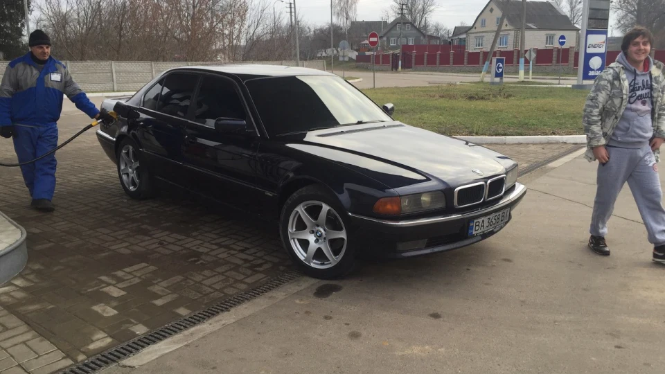 BMW 7 series 728 Франкінштейн 5