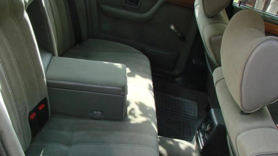 BMW 7 series 728іА чергова акула 2