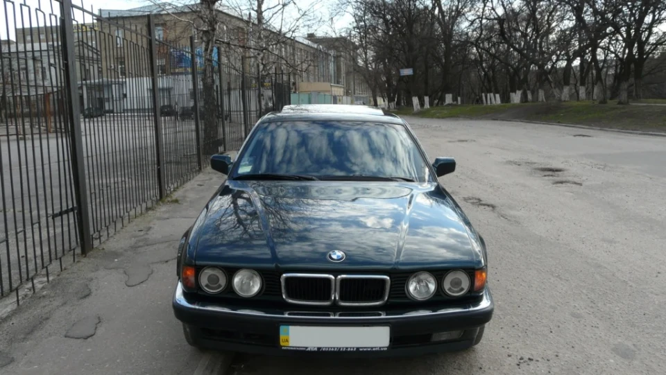 BMW 7 series 730. Красива зараза! 4