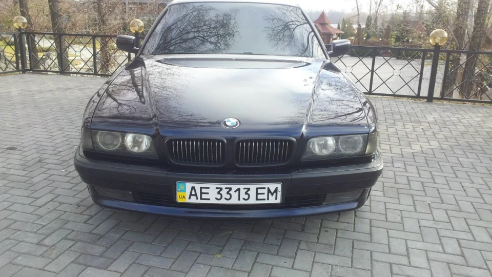 BMW 7 series 730 2
