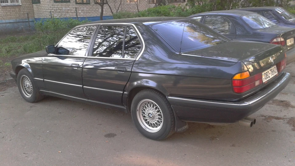 BMW 7 series 735 3