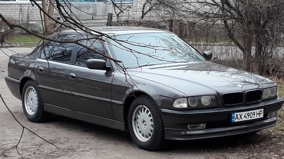 BMW 7 series 735 5