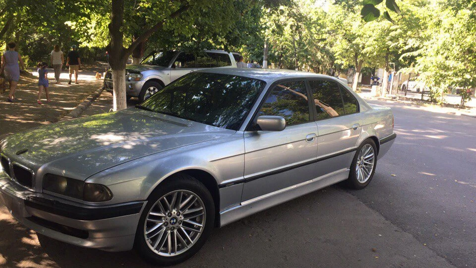 BMW 7 series 735I M62 2