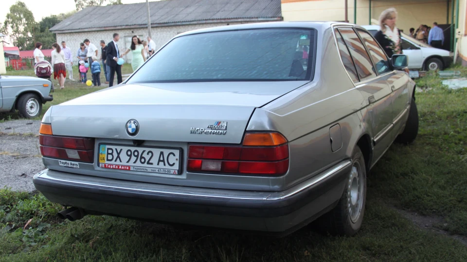 BMW 7 series 735i 3