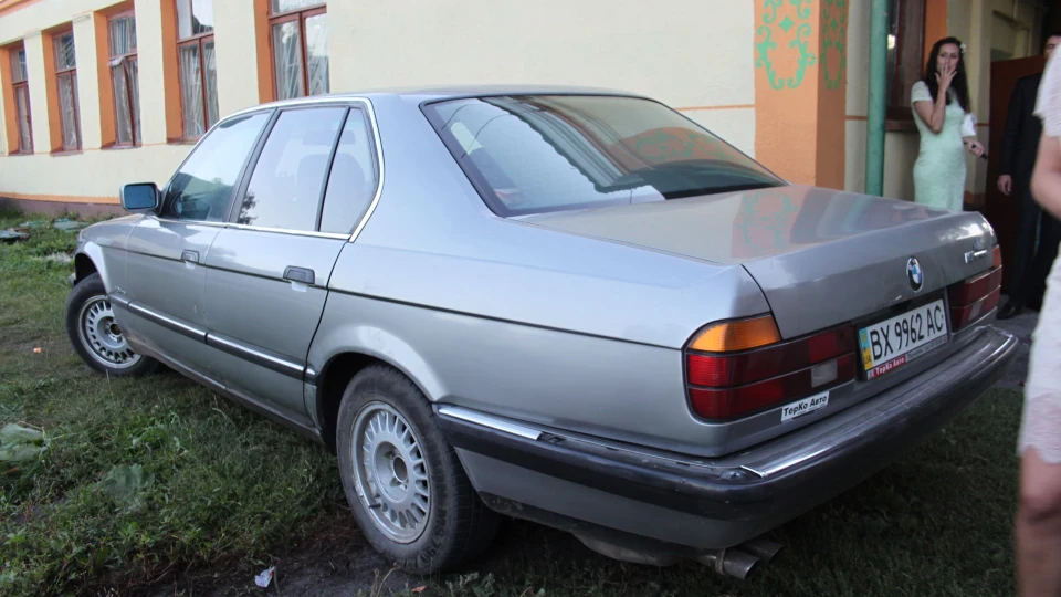 BMW 7 series 735i 4
