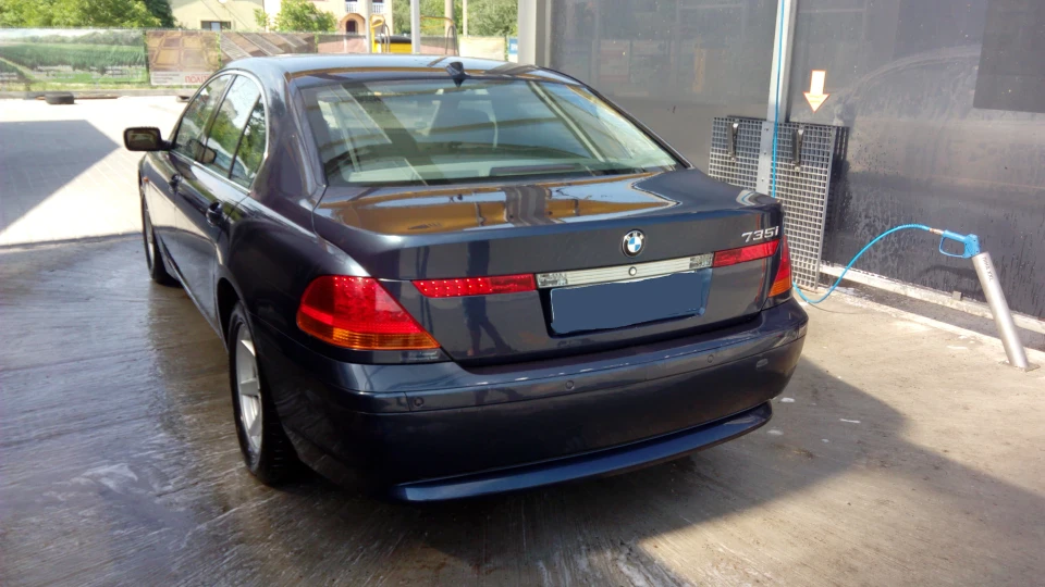 BMW 7 series 735i