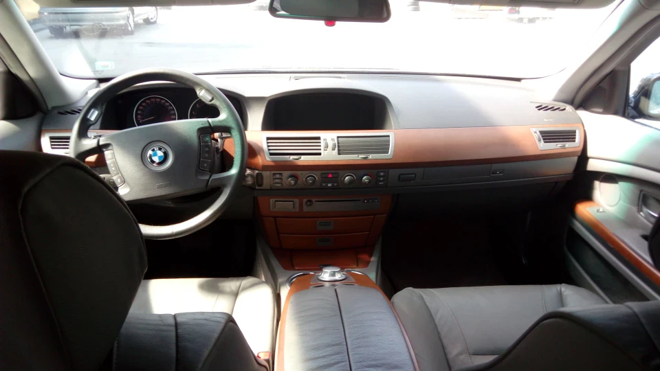 BMW 7 series 735i 3