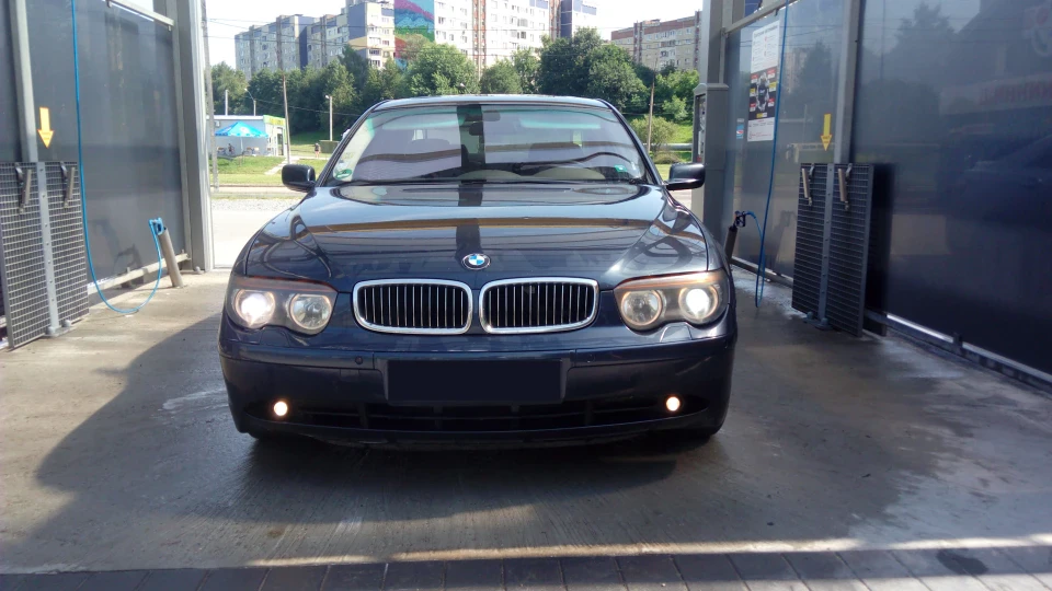 BMW 7 series 735i 4