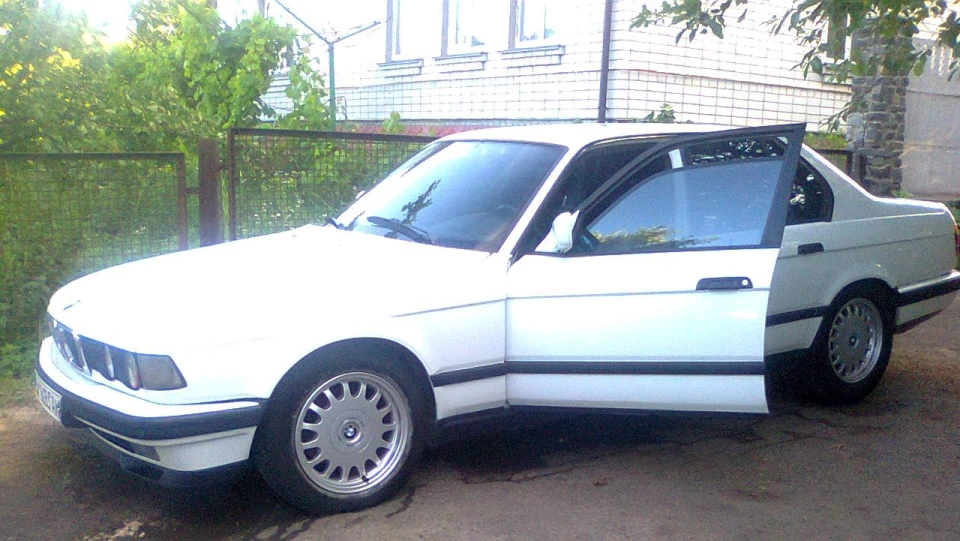 BMW 7 series 740 V8 БОКАСЬ 4