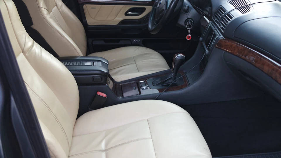 BMW 7 series 740 4
