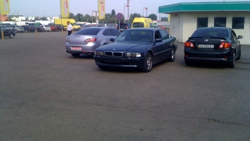 BMW 7 series 740 4