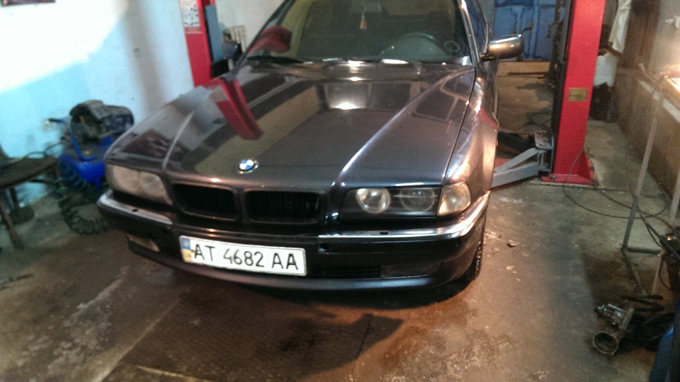 BMW 7 series 740 4