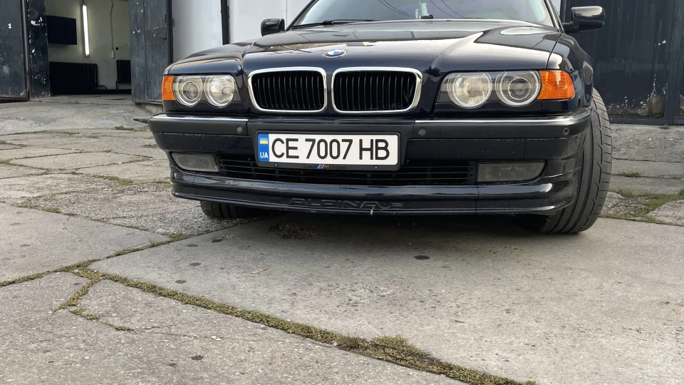 BMW 7 series 740 2