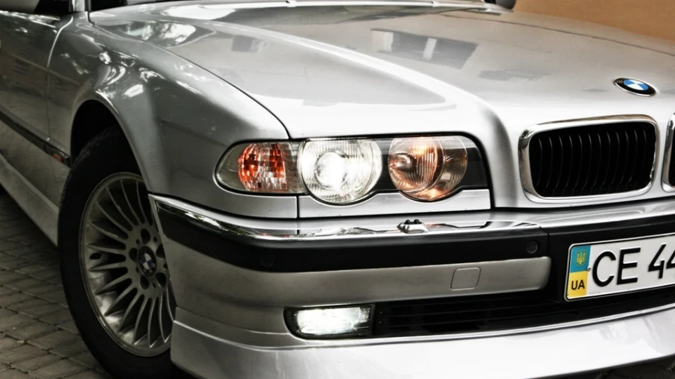 BMW 7 series 740d Bi-turbo 2