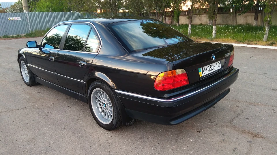 BMW 7 серії 740I - 6-й двигун (метан) 2