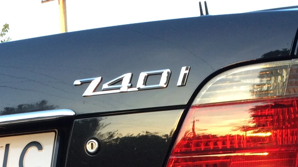 BMW 7 series 740i 3