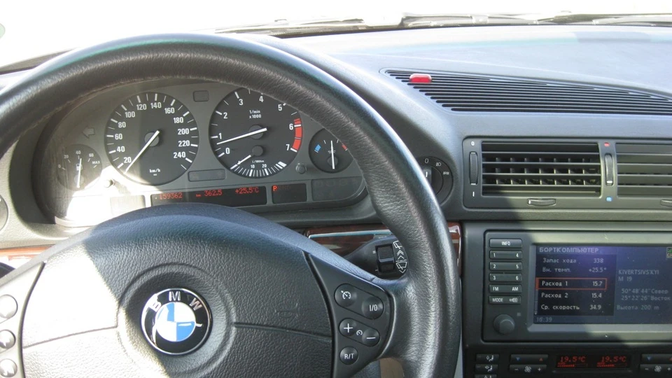 BMW 7 series 740iA Sportpaket 4