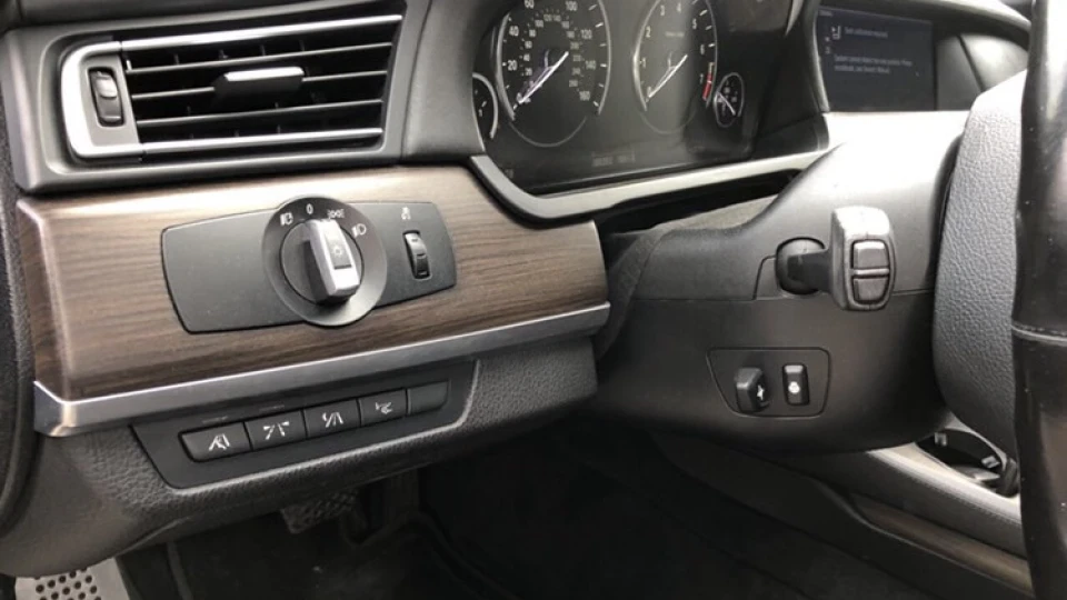 BMW 7 series 750 Li X-drive M-paket 2