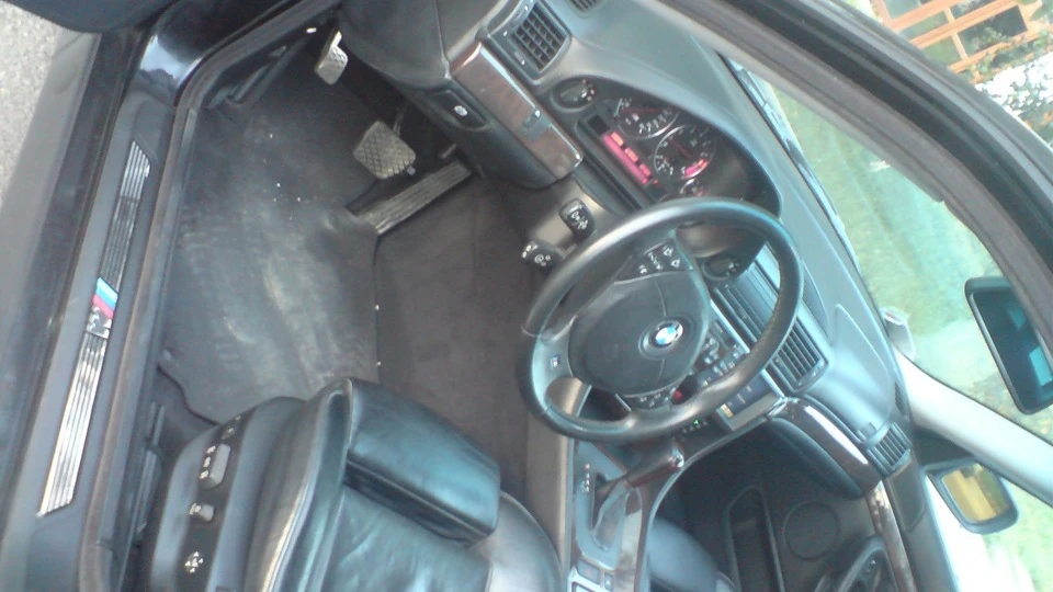 BMW 7 series 750iA diamant-schwarz 3
