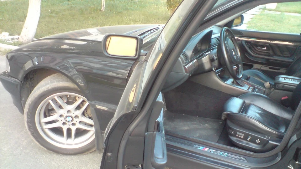 BMW 7 series 750iA diamant-schwarz 5