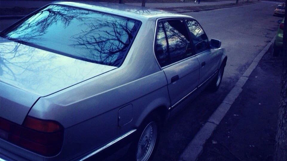 BMW 7 series 750IL 5.0 V12 4