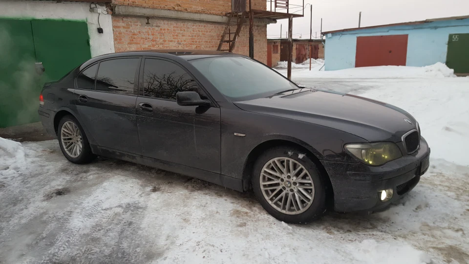 BMW 7 series 750Li E66 3