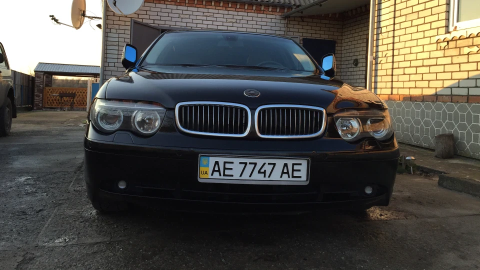 BMW 7 series 760 IL 5
