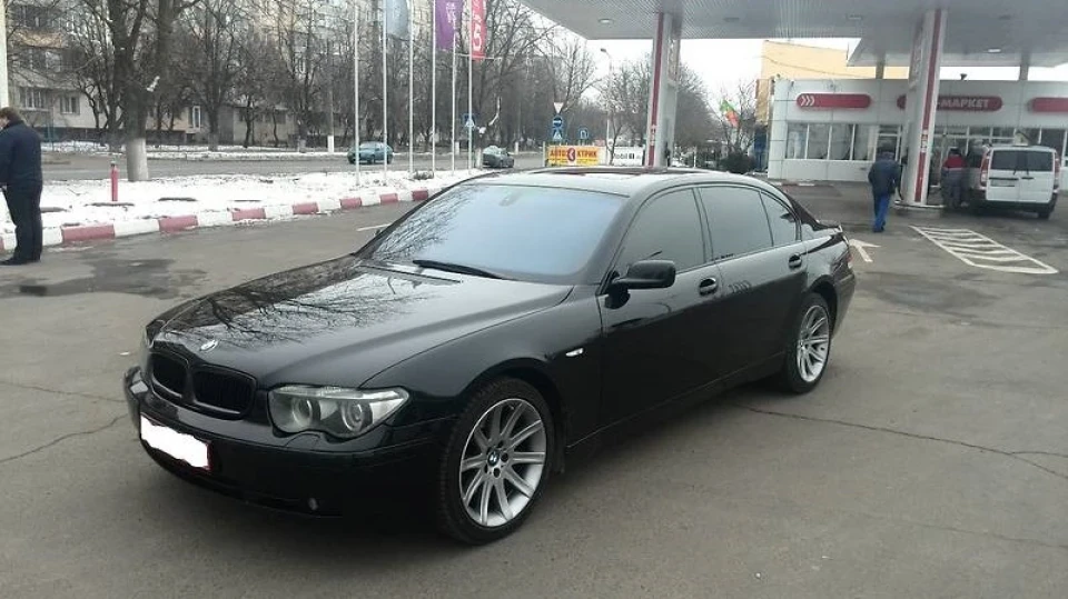 BMW 7 series 760 LI shadow line 4