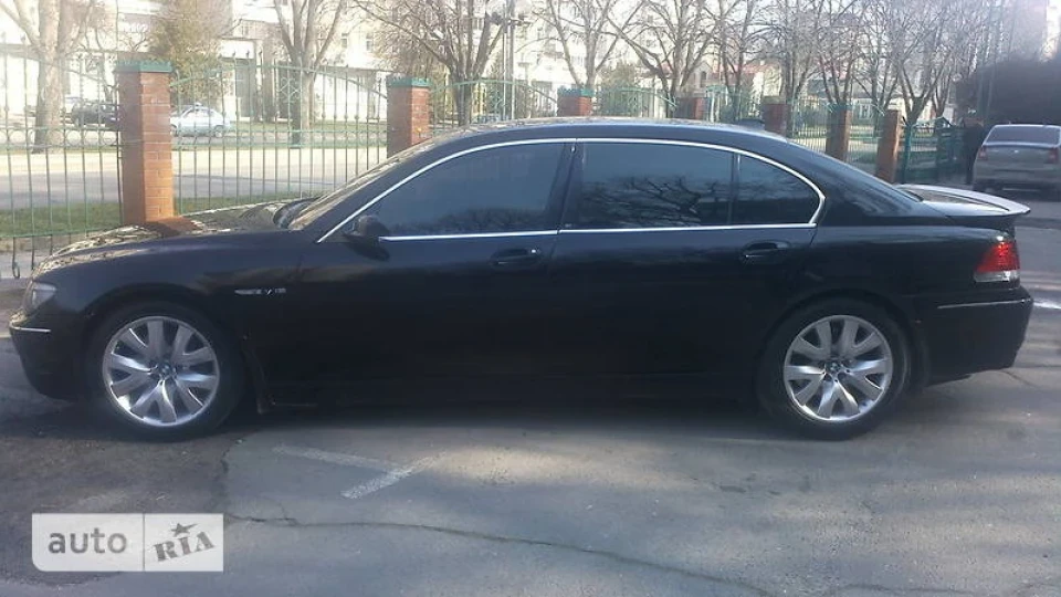 BMW 7 series 760Li Alpina B7 V12 5