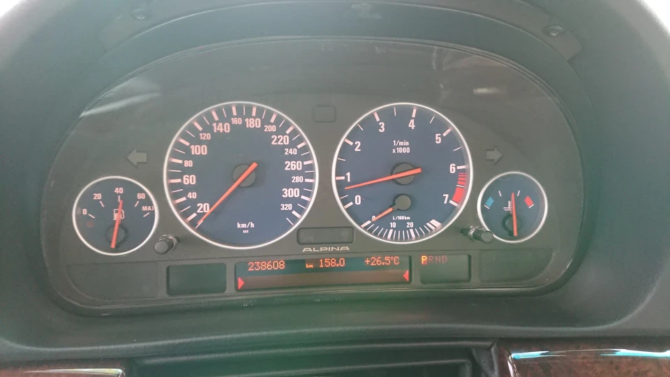 BMW 7 series ALPINkA 5