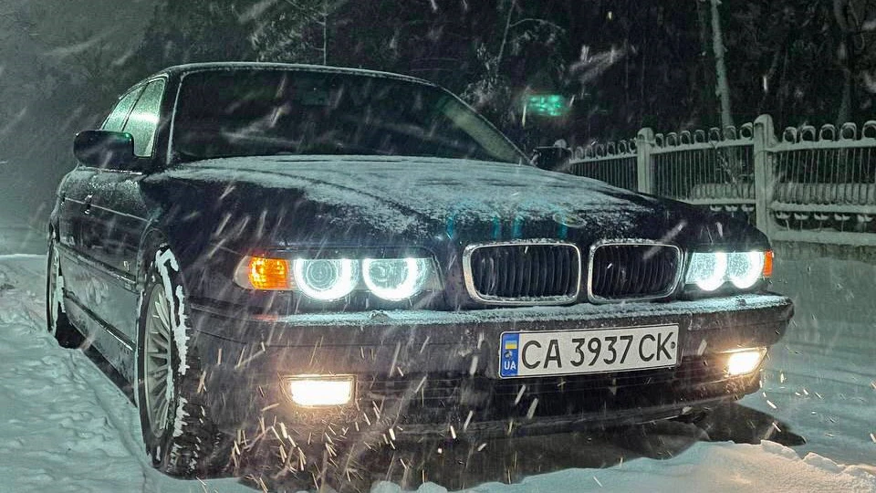 BMW 7 series Автобус 3