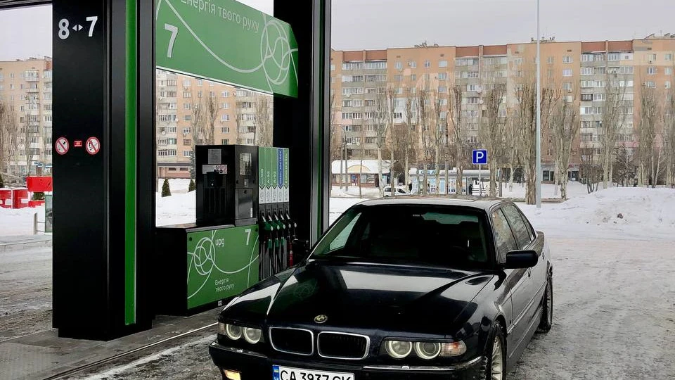 BMW 7 series Автобус 4