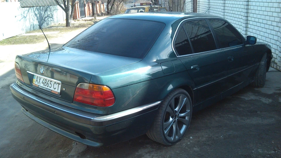 BMW 7 серії беха 7ка 3