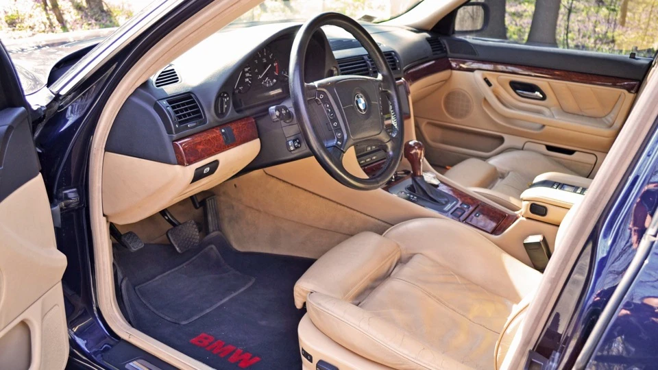 BMW 7 series бімер +15см) 5