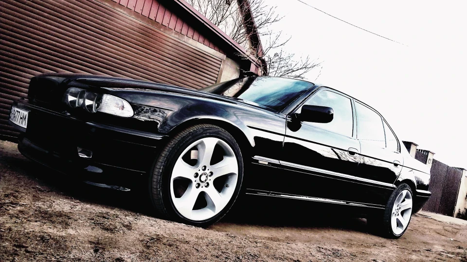 BMW 7 series Black!! METALLIC 3