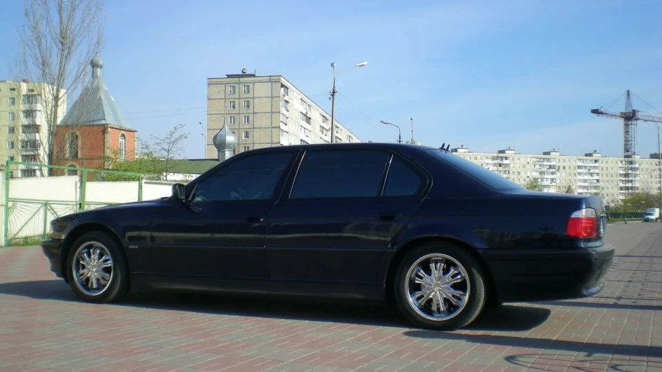 BMW 7 series BMW 740 Long 3