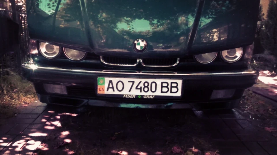 BMW 7 series BMW e32 V8 4.0