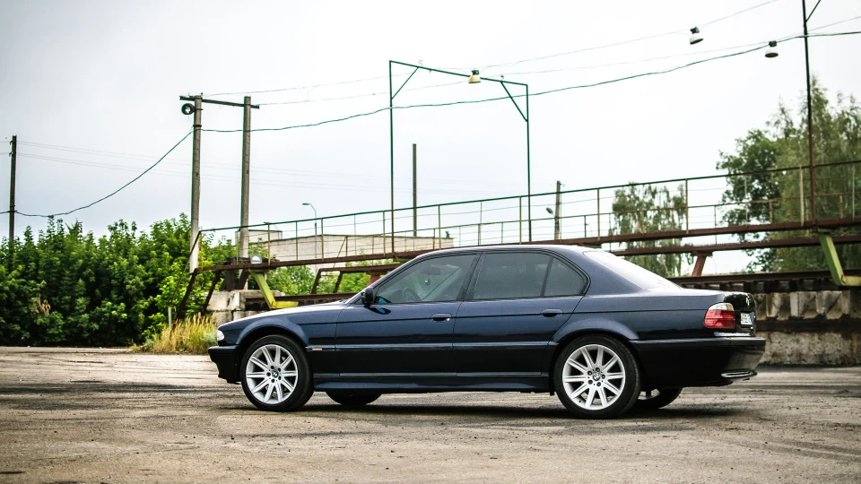 BMW 7 series #Burberry 5