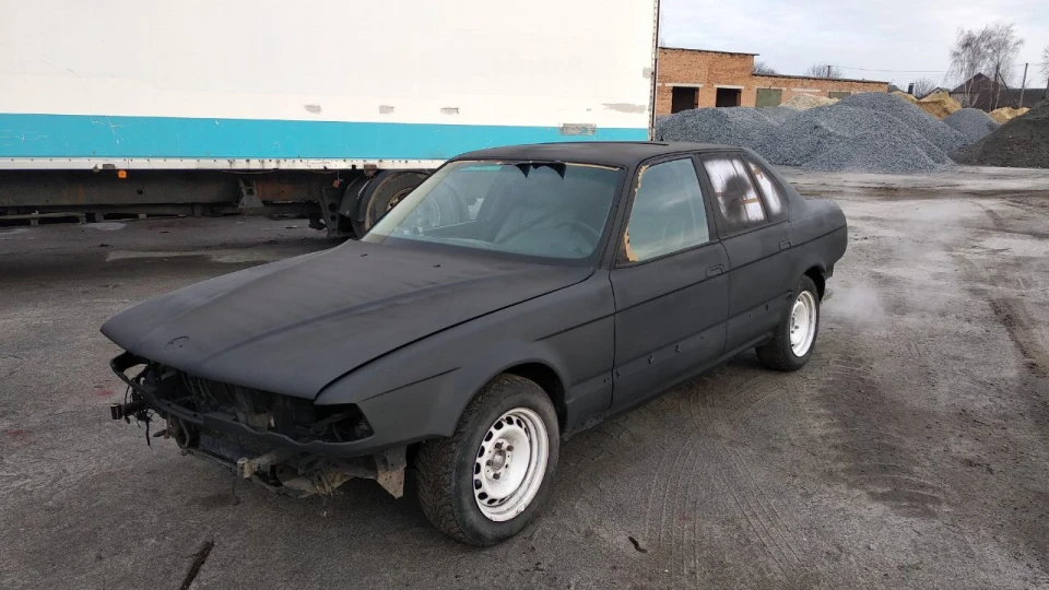 BMW 7 series чорна перлина 2