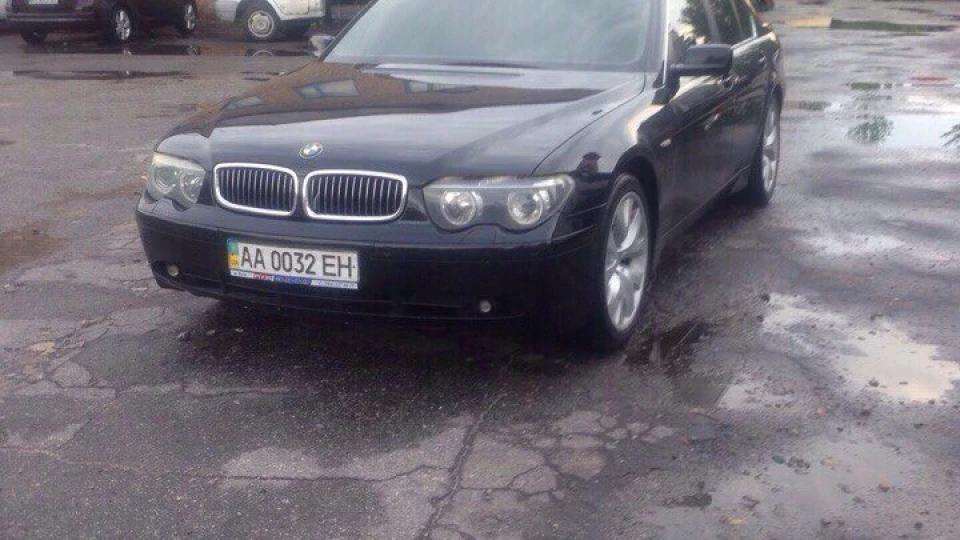 BMW 7 series Чорний бумер 4.5 бензин
