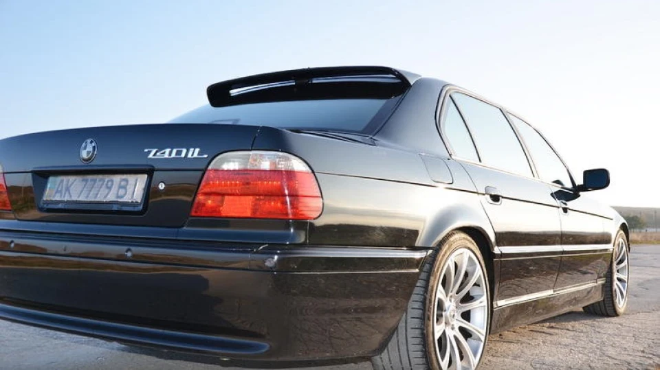 BMW 7 series Чорний Бумер 5
