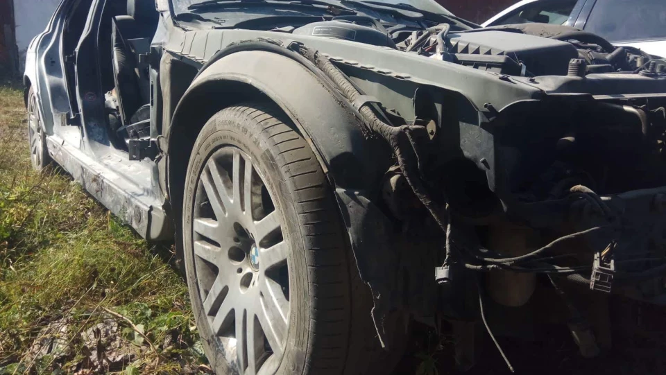 BMW 7 series Чорний чорний бумер 3