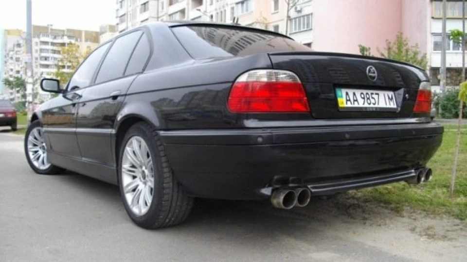 BMW 7 series ЧОРНИЙ HAMANN