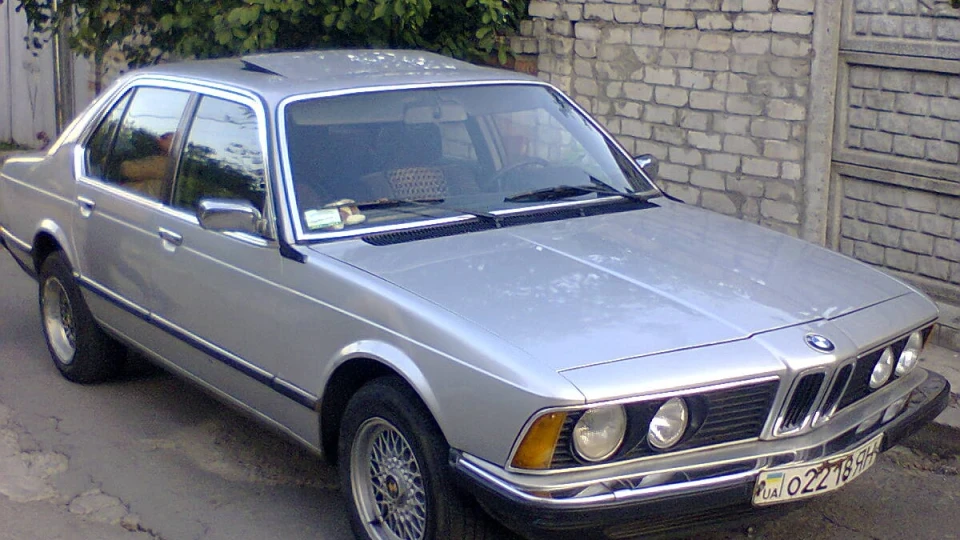 BMW 7 series Das gute Metall 2