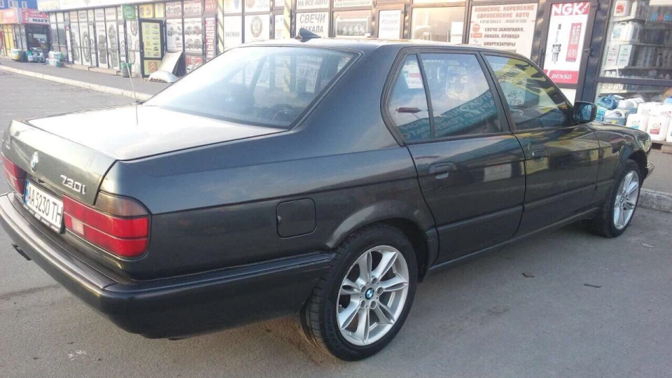 BMW 7 series Diamantschwarz Ракета 4