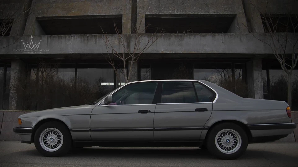 BMW 7 series Диван 3.0 4