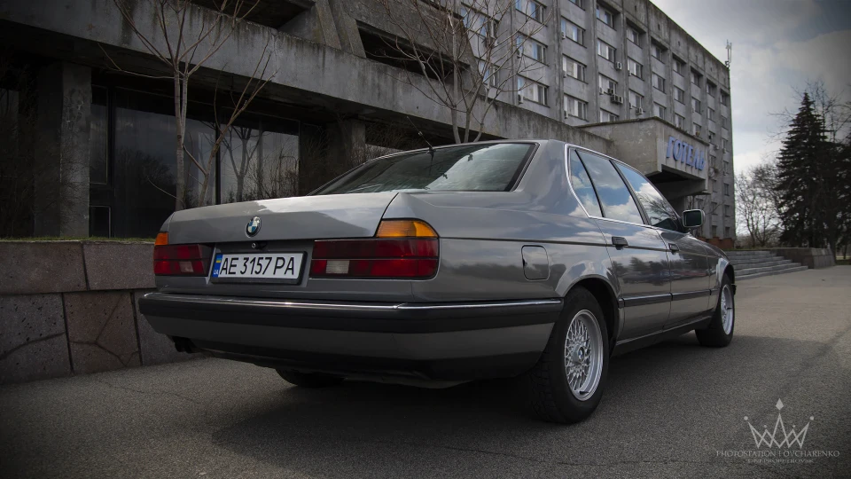 BMW 7 series Диван 3.0 5